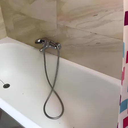 Piso Al Pie De La Playa Con Aire Acondicionado Apartment
